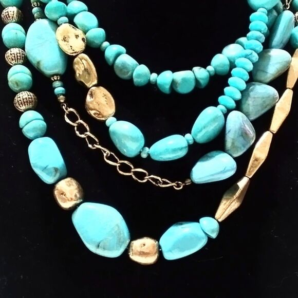 Avon SAQ Chunky Southwestern Inspired Faux Turquoise Multi Strand Necklace - Picture 2 of 6